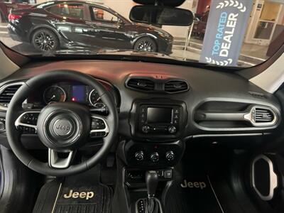 2020 Jeep Renegade Sport 4DR SUV   - Photo 12 - Hamilton, OH 45015