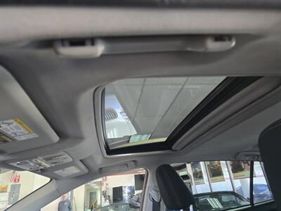 2013 Toyota RAV4 XLE 4DR SUV AWD   - Photo 26 - Hamilton, OH 45015