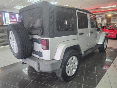 2007 Jeep Wrangler Sahara 4DR SUV 4X4   - Photo 4 - Hamilton, OH 45015