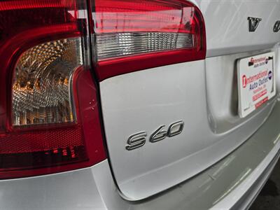2015 Volvo S60 T5 Platinum 4DR SEDAN AWD   - Photo 34 - Hamilton, OH 45015