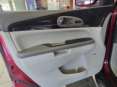 2015 Buick Enclave Leather 4DR SUV AWD/V6 3RD ROW   - Photo 7 - Hamilton, OH 45015