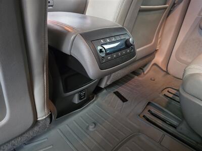 2015 Buick Enclave Leather 4DR SUV AWD/V6 3RD ROW   - Photo 12 - Hamilton, OH 45015