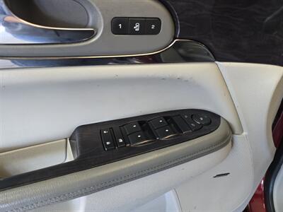 2015 Buick Enclave Leather 4DR SUV AWD/V6 3RD ROW   - Photo 19 - Hamilton, OH 45015