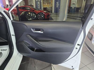 2020 Toyota Corolla LE 4DR SEDAN - Photo 12 - Hamilton, OH 45015