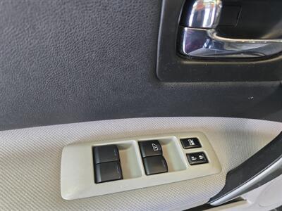 2015 Nissan Rogue S   - Photo 17 - Hamilton, OH 45015