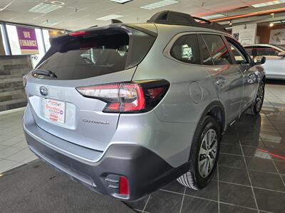 2021 Subaru Outback Premium   - Photo 5 - Hamilton, OH 45015