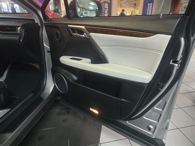 2017 Lexus RX Base 4DR SUV - Photo 11 - Hamilton, OH 45015