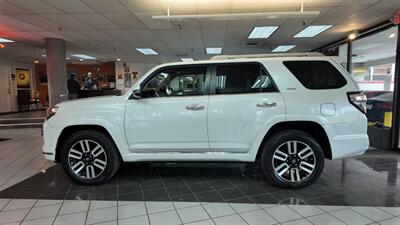 2016 Toyota 4Runner Limited 4DR SUV 4X4   - Photo 2 - Hamilton, OH 45015