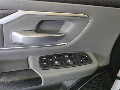 2020 RAM 1500 Big Horn/CREW CAB/HEMI/4X4   - Photo 17 - Hamilton, OH 45015