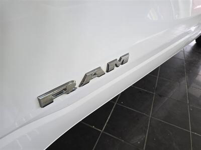 2020 RAM 1500 Big Horn/CREW CAB/HEMI/4X4   - Photo 27 - Hamilton, OH 45015