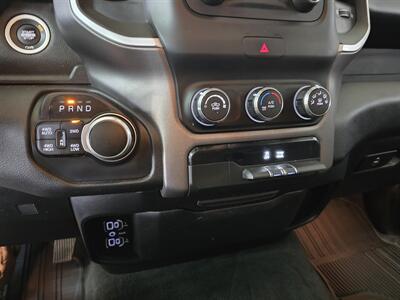 2020 RAM 1500 Big Horn/CREW CAB/HEMI/4X4   - Photo 20 - Hamilton, OH 45015