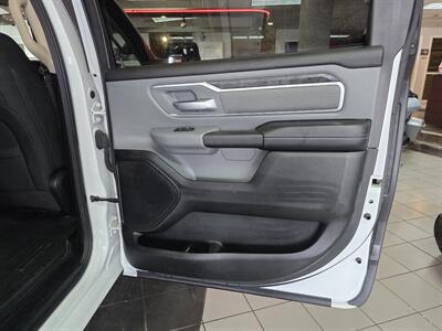 2020 RAM 1500 Big Horn/CREW CAB/HEMI/4X4   - Photo 16 - Hamilton, OH 45015