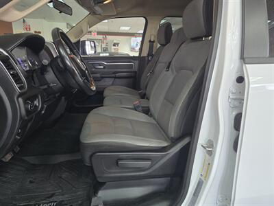 2020 RAM 1500 Big Horn/CREW CAB/HEMI/4X4   - Photo 9 - Hamilton, OH 45015