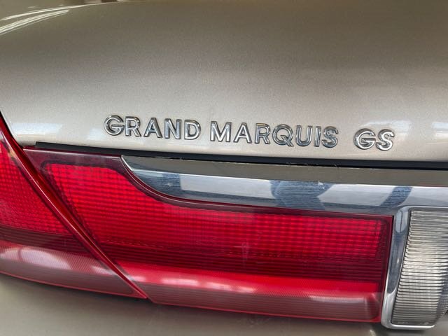 2004 Mercury Grand Marquis GS photo