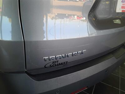 2020 Chevrolet Traverse LT Cloth 4DR SUV   - Photo 37 - Hamilton, OH 45015