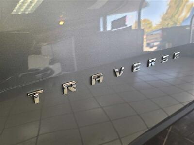 2020 Chevrolet Traverse LT Cloth 4DR SUV   - Photo 36 - Hamilton, OH 45015