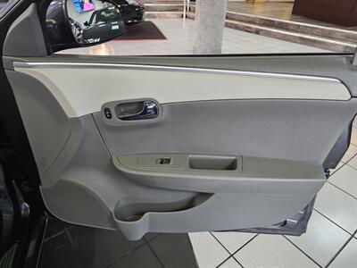 2011 Chevrolet Malibu LT 4DR SEDAN - Photo 23 - Hamilton, OH 45015