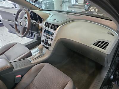 2011 Chevrolet Malibu LT 4DR SEDAN - Photo 22 - Hamilton, OH 45015