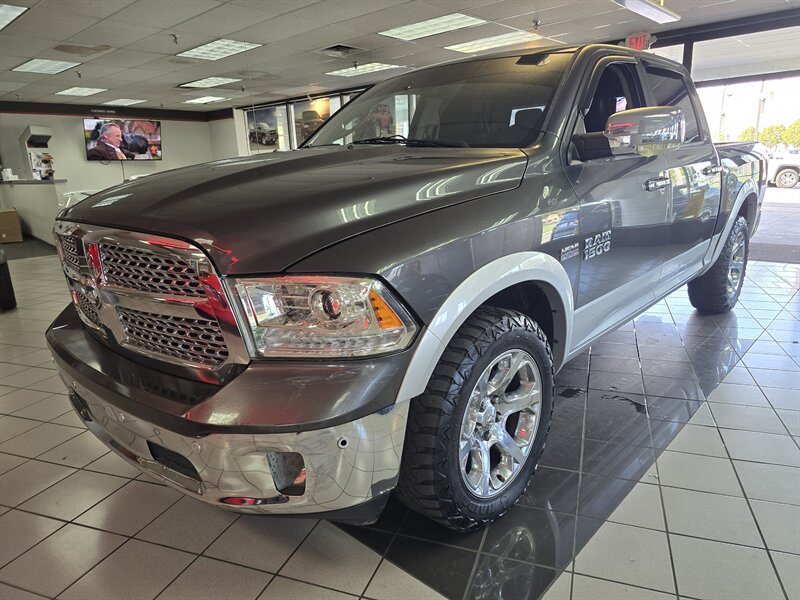 2015 RAM Ram 1500 Pickup Laramie