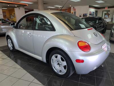 2000 Volkswagen Beetle GL 2DR COUPE   - Photo 7 - Hamilton, OH 45015