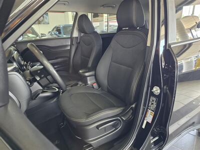 2016 Kia Soul + 4DR CROSSOVER   - Photo 9 - Hamilton, OH 45015