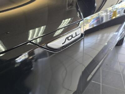 2016 Kia Soul + 4DR CROSSOVER   - Photo 25 - Hamilton, OH 45015