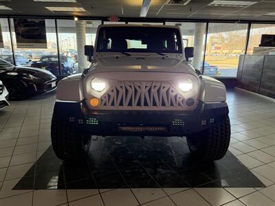 2018 Jeep Wrangler JK UNLIMITED SAHARA 4DR SUV 4X4   - Photo 3 - Hamilton, OH 45015