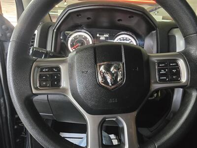 2021 RAM 1500 SLT CREW CAB   - Photo 20 - Hamilton, OH 45015