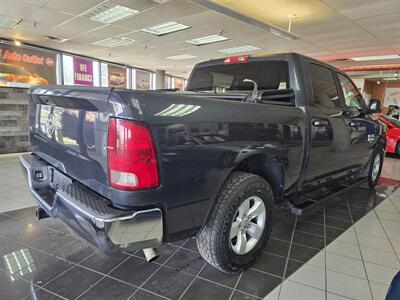 2021 RAM 1500 SLT CREW CAB   - Photo 4 - Hamilton, OH 45015