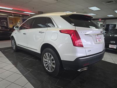 2017 Cadillac XT5 Luxury Collection 4DR SUV AWD   - Photo 6 - Hamilton, OH 45015
