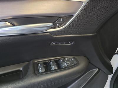 2017 Cadillac XT5 Luxury Collection 4DR SUV AWD   - Photo 17 - Hamilton, OH 45015