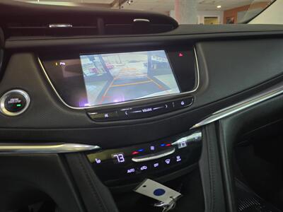 2017 Cadillac XT5 Luxury Collection 4DR SUV AWD   - Photo 21 - Hamilton, OH 45015