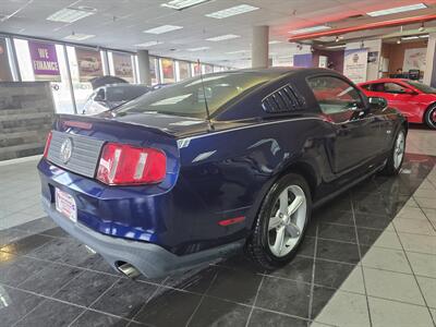 2012 Ford Mustang GT Premium - Photo 4 - Hamilton, OH 45015