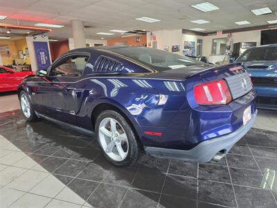 2012 Ford Mustang GT Premium - Photo 6 - Hamilton, OH 45015