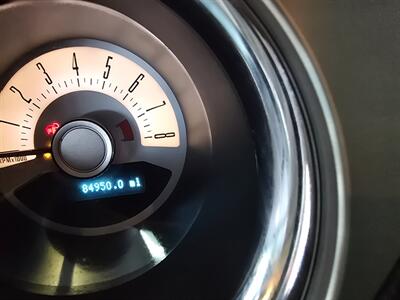2012 Ford Mustang GT Premium - Photo 18 - Hamilton, OH 45015