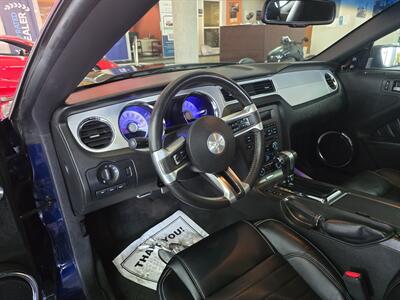 2012 Ford Mustang GT Premium - Photo 8 - Hamilton, OH 45015