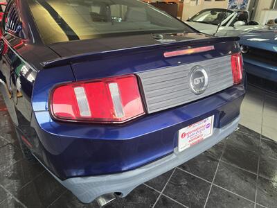 2012 Ford Mustang GT Premium - Photo 22 - Hamilton, OH 45015