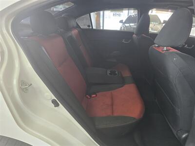 2015 Honda Civic Si 4DR SEDAN - Photo 16 - Hamilton, OH 45015