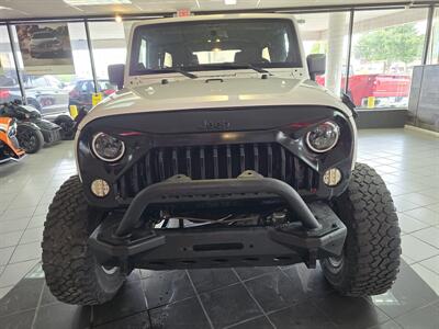 2014 Jeep Wrangler Sport 4DR SUV 4X4   - Photo 3 - Hamilton, OH 45015