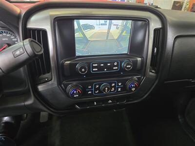 2016 Chevrolet Silverado 1500 LT-CREW CAB-4X4   - Photo 19 - Hamilton, OH 45015