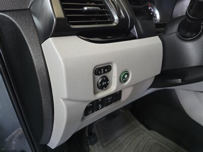 2017 Honda Ridgeline RTL-E 4DR CREW CAB 4X4 - Photo 18 - Hamilton, OH 45015