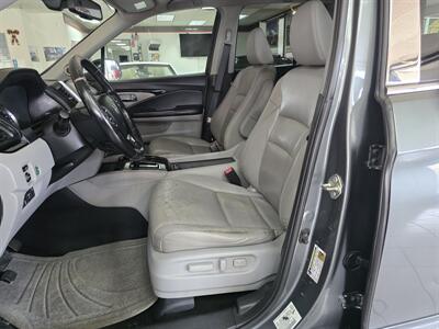 2017 Honda Ridgeline RTL-E 4DR CREW CAB 4X4 - Photo 9 - Hamilton, OH 45015