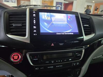 2017 Honda Ridgeline RTL-E 4DR CREW CAB 4X4 - Photo 21 - Hamilton, OH 45015