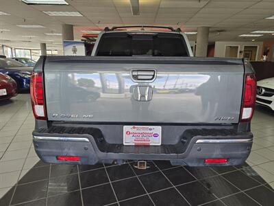 2017 Honda Ridgeline RTL-E 4DR CREW CAB 4X4 - Photo 4 - Hamilton, OH 45015