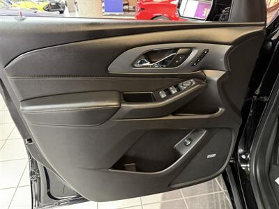 2018 Chevrolet Traverse Premier 4DR SUV   - Photo 18 - Hamilton, OH 45015