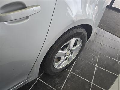 2015 Chevrolet Cruze LS Auto 4DR SEDAN   - Photo 26 - Hamilton, OH 45015