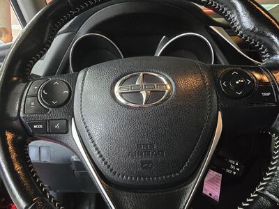 2016 Scion iM Base 4DR HATCHBACK   - Photo 21 - Hamilton, OH 45015