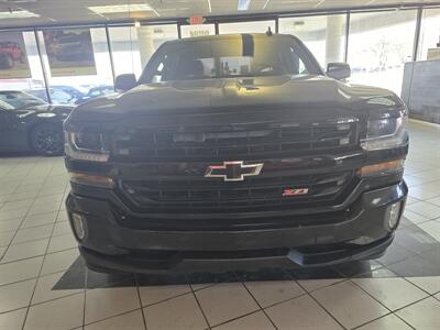 2017 Chevrolet Silverado 1500 LT-CREW CAB-4X4   - Photo 2 - Hamilton, OH 45015