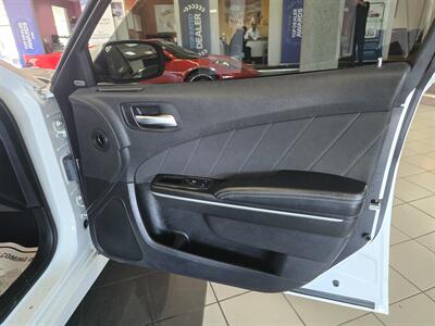 2019 Dodge Charger GT 4DR SEDAN - Photo 12 - Hamilton, OH 45015