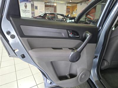 2008 Honda CR-V LX 4dr SUV AWD - Photo 10 - Hamilton, OH 45015